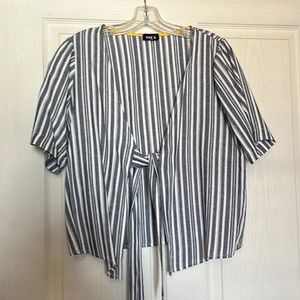 MADE IN CANADA LINEN BLEND short sleeve blazer/overcoat